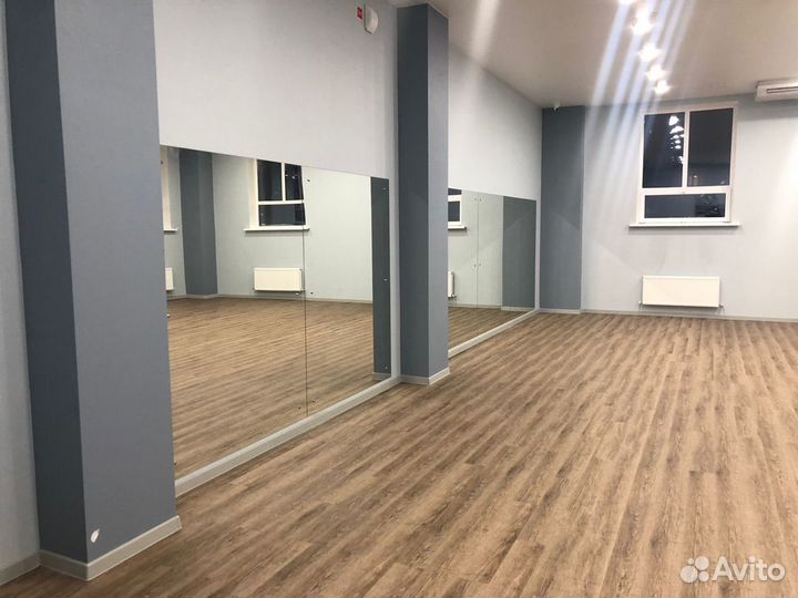 Сдается в аренду спортивный зал для групповых трен