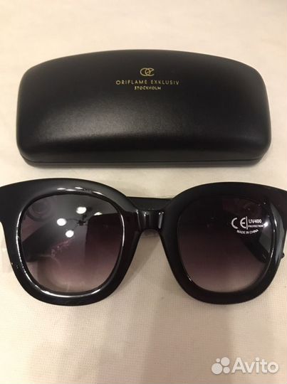 Очки солнцезащитные женские, новые в чехле