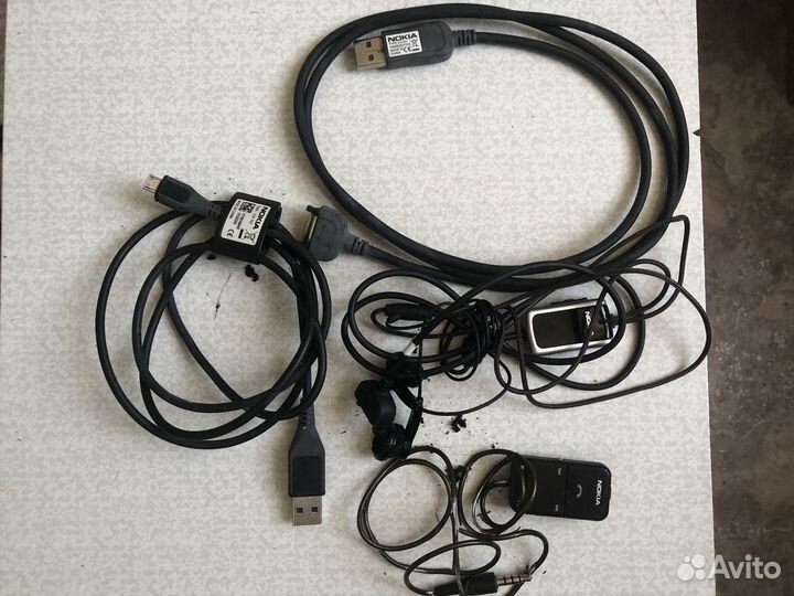 Корпус,наушники для телефона Nokia