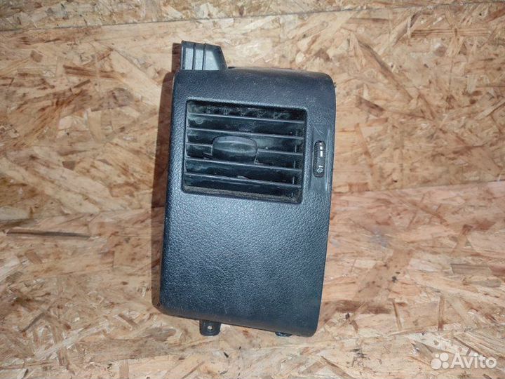 Дефлектор обдува салона левый Volkswagen Crafter