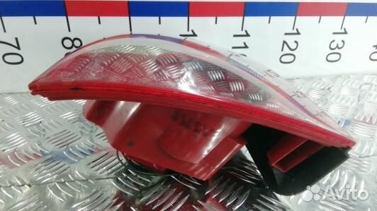 Фонарь задний левый volkswagen passat B5 (YEA27MX0