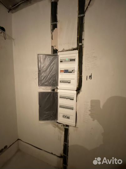 Электрик. Услуги электрика. Замена проводкки