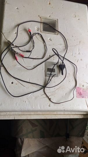 Инкубатор для яиц 104 автоматический