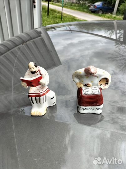 Фарфоровые статуэтки