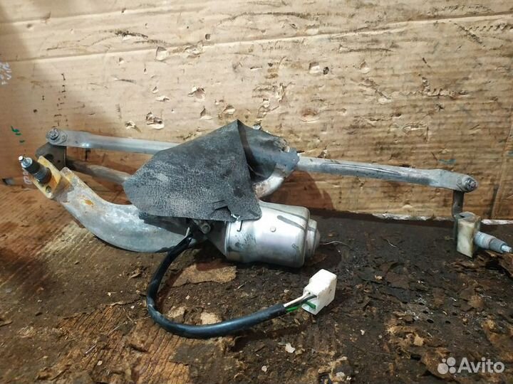 Трапеция стеклоочистителя LADA 2121