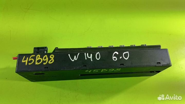 Блок управления клапанами отопителя Mercedes W140