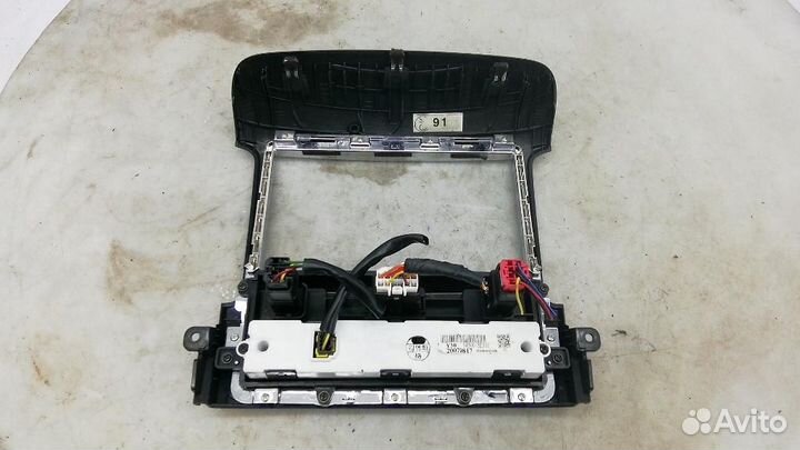 Кнопка аварийной сигнализации Kia Sorento