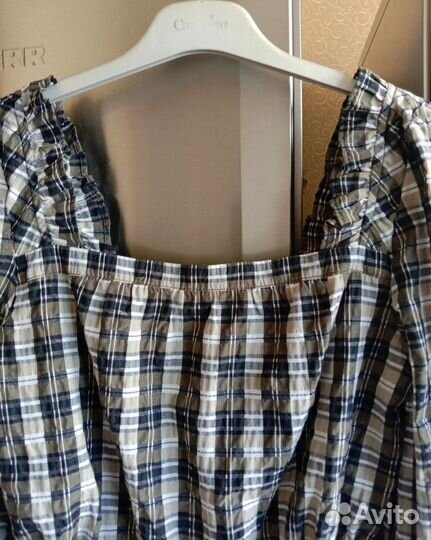 Блузка с объемными рукавами 44 размер