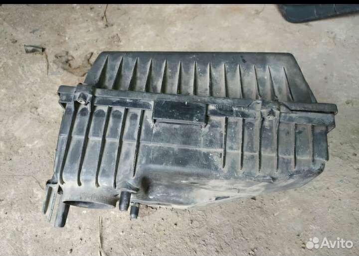 Корпус воздушного фильтра Ситроен Ксантия