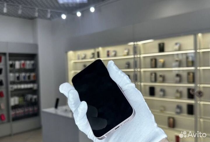 iPhone 13, 256 ГБ