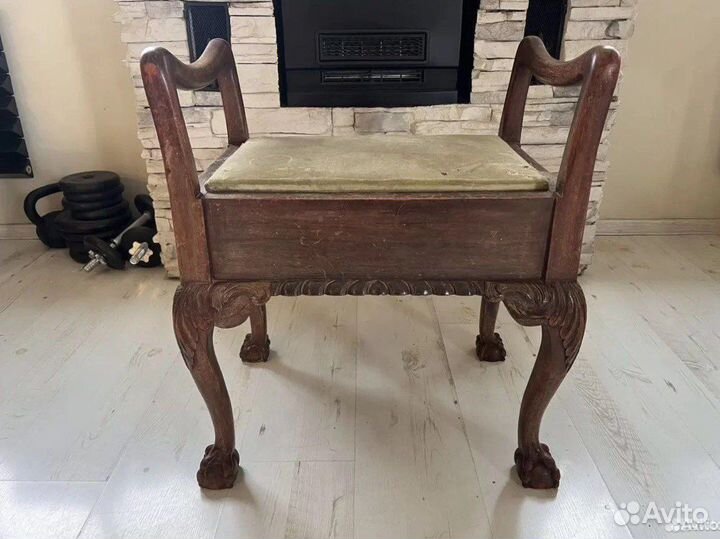 Старинный стул банкетка Ball&Claw для пианино форт