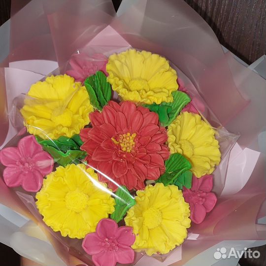Шоколадные букеты и боксы
