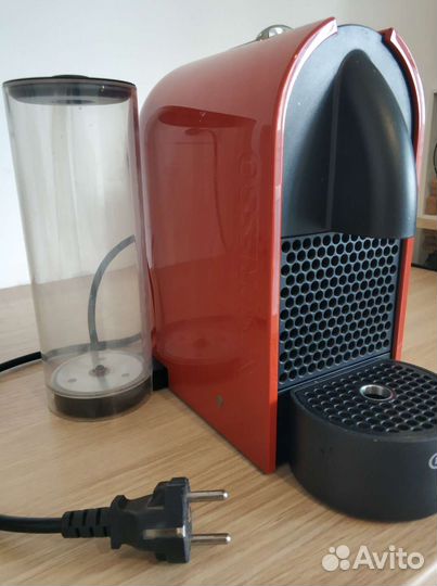 Кофемашина delonghi капсульная