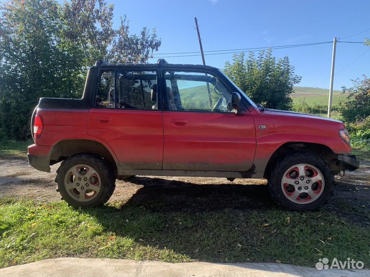 Mitsubishi Pajero iO 1.8 AT, 2000, 155 400 км