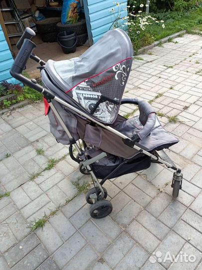 Прогулочная коляска трость бу