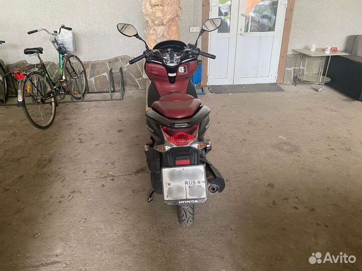 Максискутер Honda PCX 150 2012 Япония