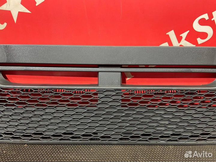 Решетка радиатора Volvo FH