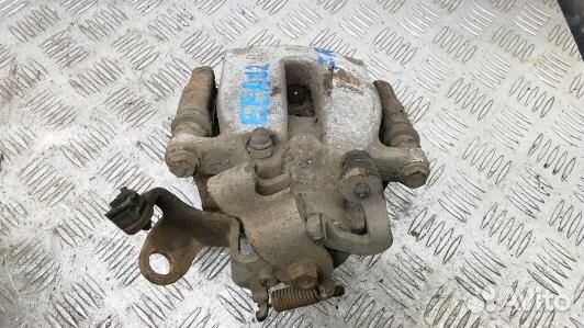 Суппорт тормозной задний правый peugeot 5008 (EEA1