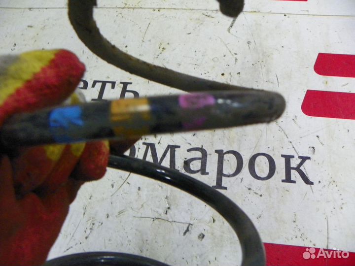 Пружина передняя Skoda Octavia