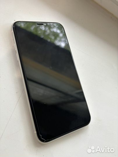 iPhone 11, 256 ГБ