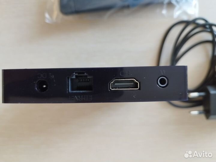 Smart TV приставка H96 MAX 4Gb + 32Gb