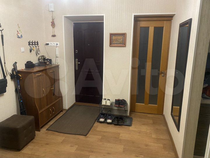 2-к. квартира, 64,2 м², 8/14 эт.