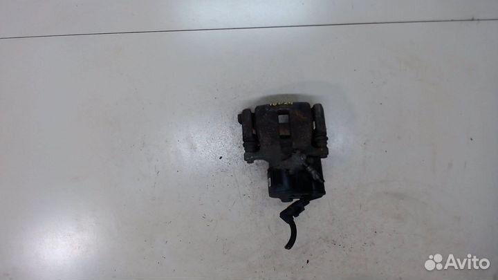 Суппорт Volkswagen Passat CC, 2011