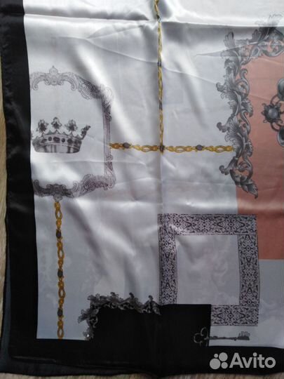 Платок Шелк 100 размер 90 на 90