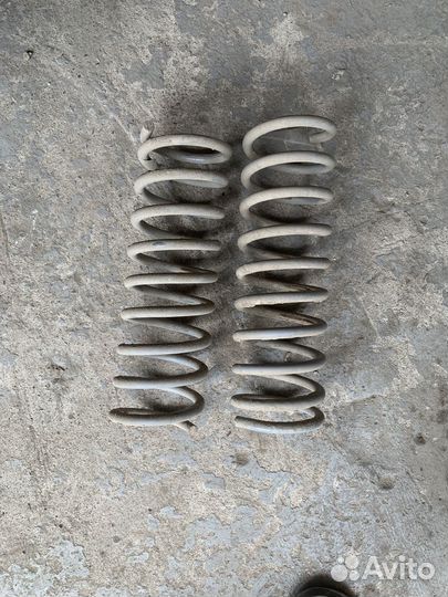 Пружины с занижением ваз задние