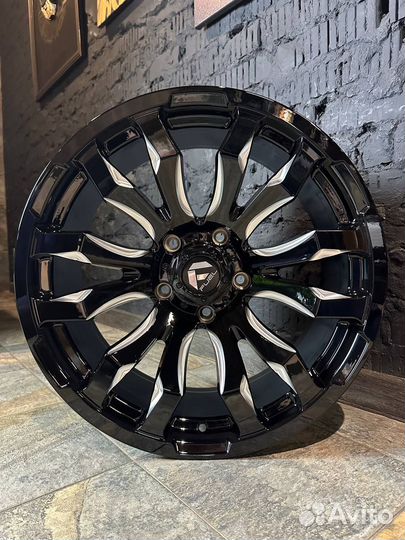 Колёсные диски Replica ST - купить в СПб Интерн