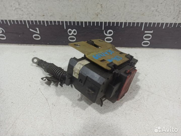 Клемма аккумулятора