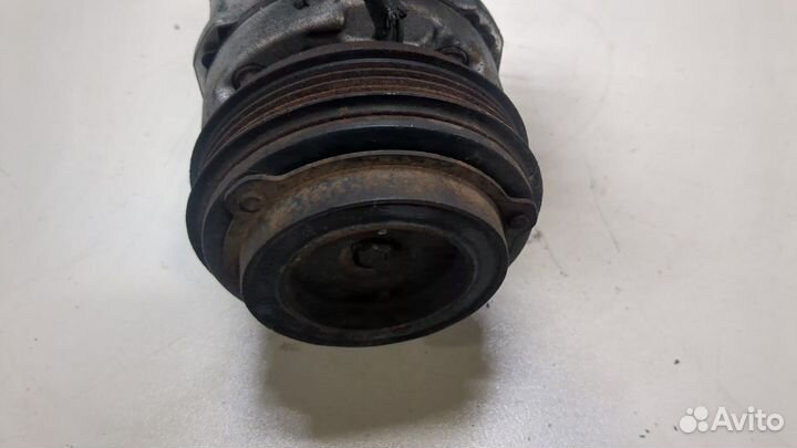 Компрессор кондиционера киа Carnival, 2008