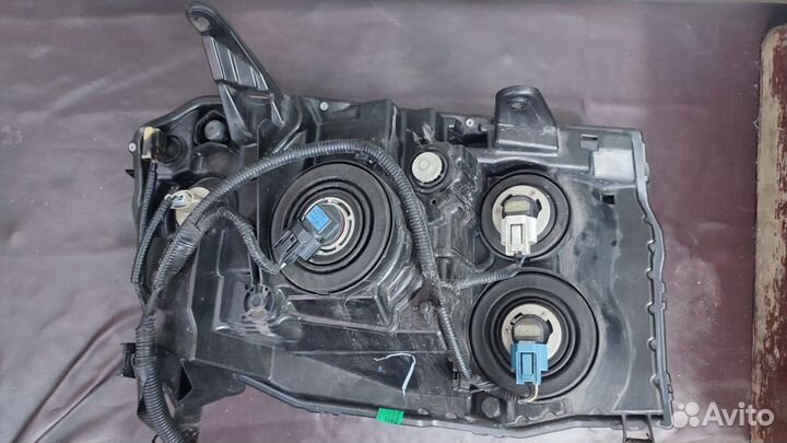 Фара honda pilot 2