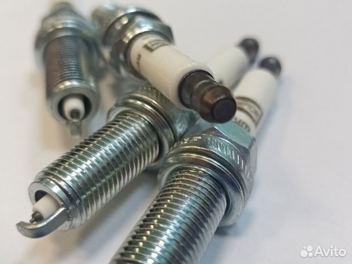 Свечи иридиевые Champion 9412 (Denso ixeh22TT)