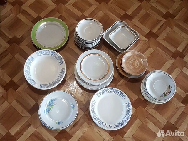 Набор столовой посуды цена за все