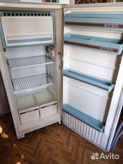 Холодильник