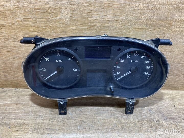 Панель приборов Renault Master 2 дизель 1121008