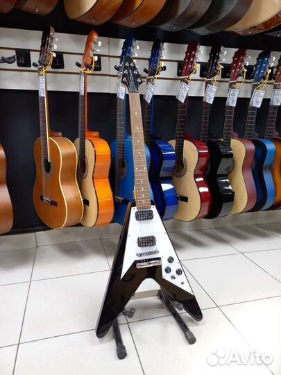 Электрогитара Caraya E235BK Новая