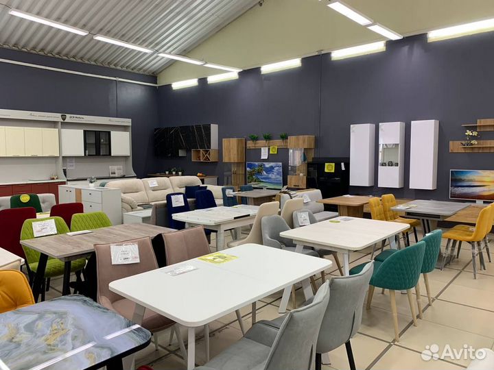 Стол письменный Квадро