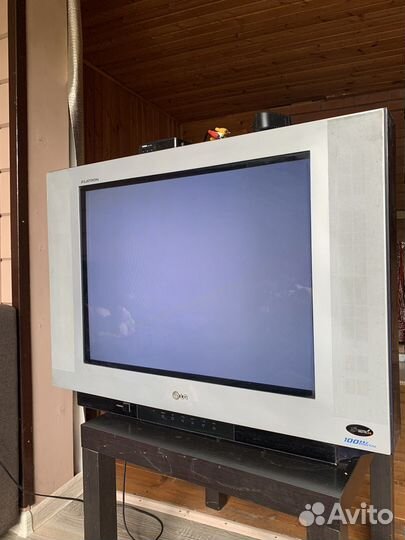 Телевизор LG CT-29Q12IP