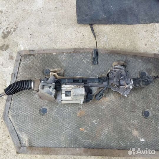 VW Touran 1 Golf 5 рейка рулевая в сборе