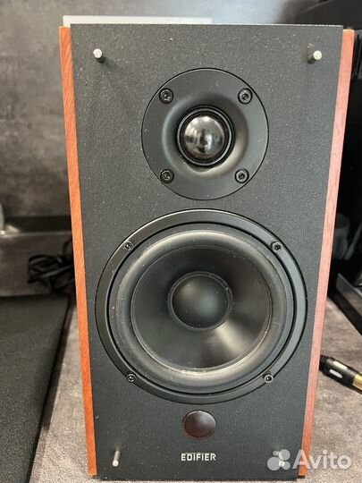 Колонки edifier R2000DB