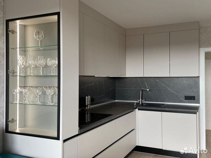 Кухонный гарнитур от производиетеля