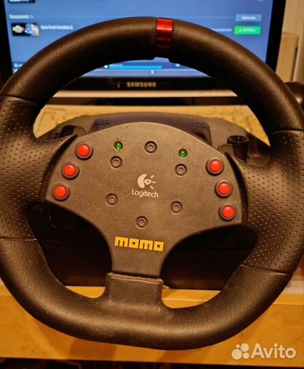 Игровой руль logitech momo racing