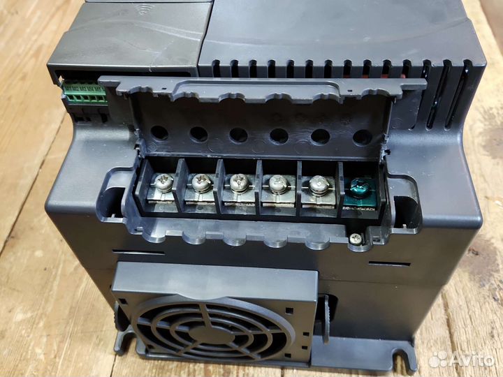 Преобразователь Delta VFD150E43A, VFD037E43A