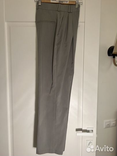 Брючный костюм женский 42 44