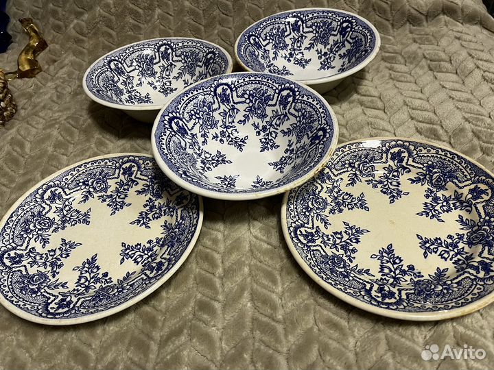 Набор столовой посуды