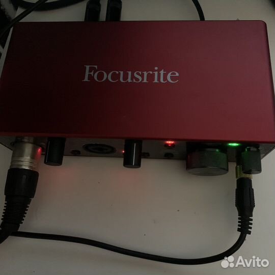 Звуковая карта Focusrite scarlett 2i2 3rd gen