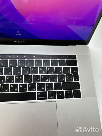 Apple MacBook Pro 15-inch i7/16/512Gb TouchBar