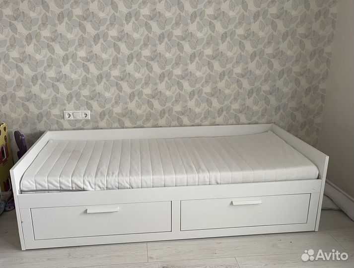 Детская кровать IKEA раздвижная